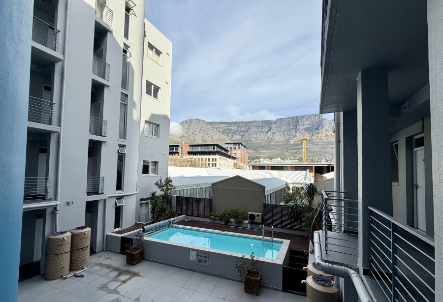 To Let 1 Bedroom Property for Rent in Gardens Western Cape